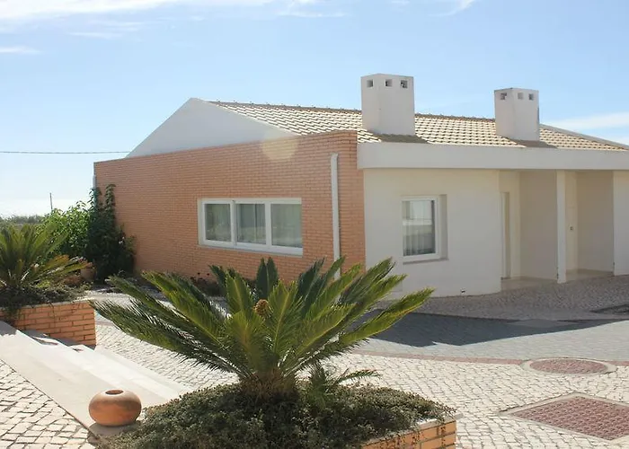 Noiva Do Mar Aldeamento Turístico 4*